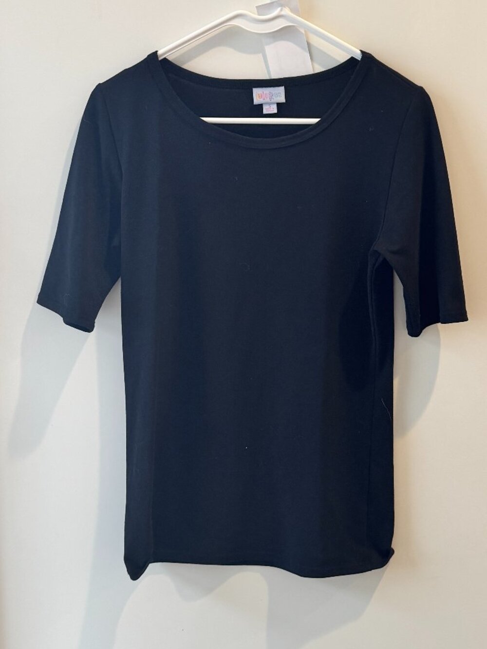 LuLaRoe "Amy" Elbow-Sleeve T-Shirt